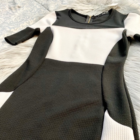 G-Stage Alt.B Black/White Dress - Picture 3 of 5